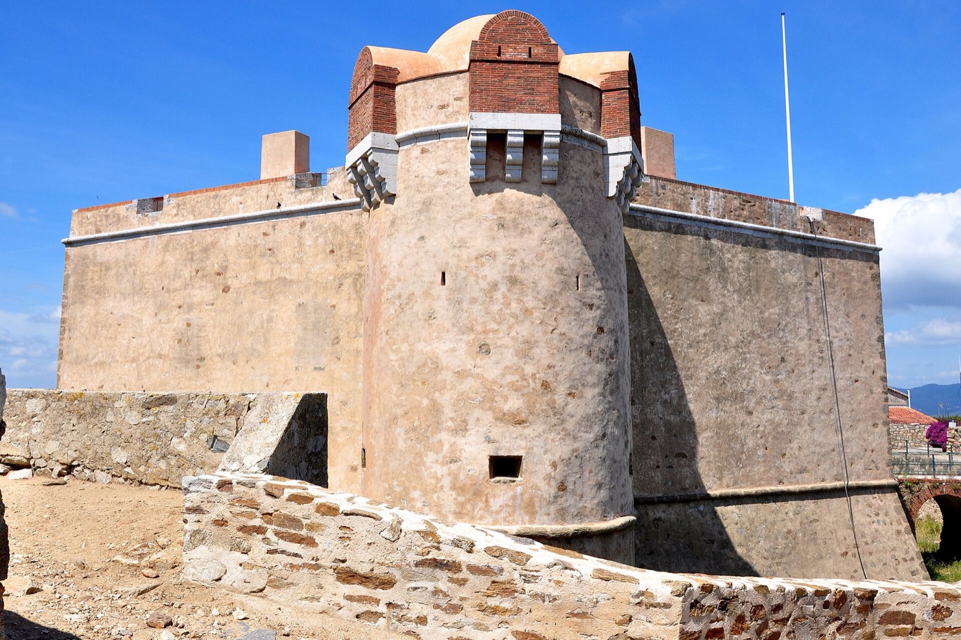 Le donjon de la Citadelle de Saint-Tropez, bastion du XVIIe siècle
